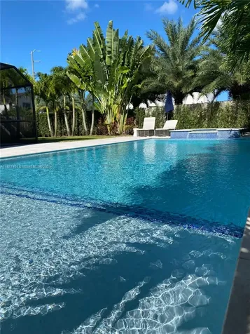 8904 SW 69th Terrace Miami FL 33173