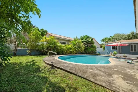 573 Palmetto Drive Miami Springs FL 33166