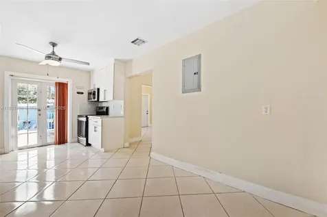 573 Palmetto Drive Miami Springs FL 33166