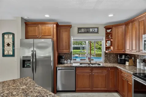 10751 SW 26th Court Davie FL 33328