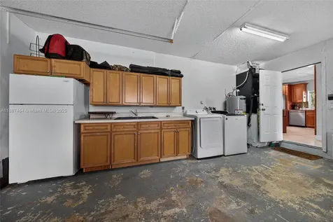 10751 SW 26th Court Davie FL 33328