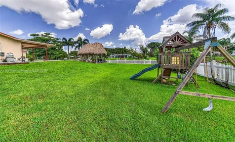 10751 SW 26th Court Davie FL 33328