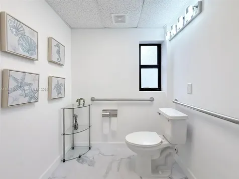 218 Commercial Boulevard # 108 Lauderdale By The Sea FL 33308