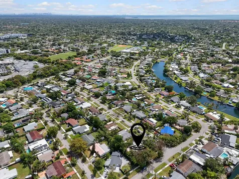 18710 Belmont Drive Cutler Bay FL 33157