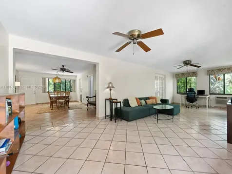 18710 Belmont Drive Cutler Bay FL 33157