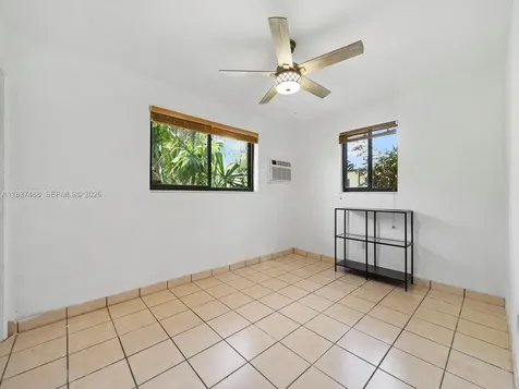 18710 Belmont Drive Cutler Bay FL 33157
