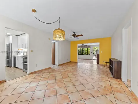 18710 Belmont Drive Cutler Bay FL 33157