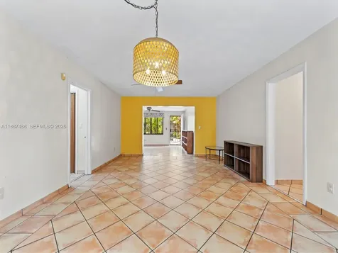 18710 Belmont Drive Cutler Bay FL 33157