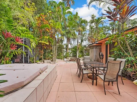 18710 Belmont Drive Cutler Bay FL 33157