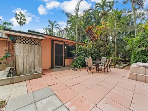18710 Belmont Drive Cutler Bay FL 33157