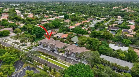 1559 NW 94th Way Coral Springs FL 33071