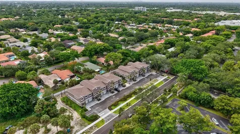 1559 NW 94th Way Coral Springs FL 33071