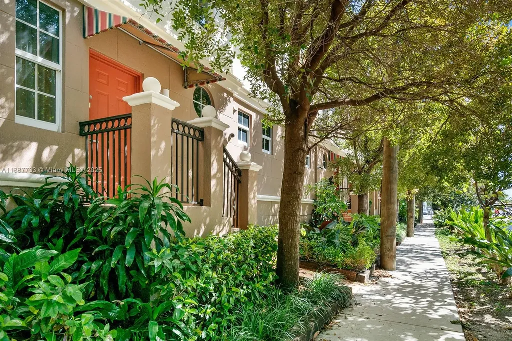 3232 SW 22nd Terrace Miami FL 33145