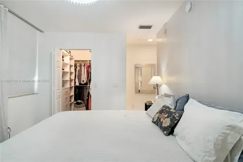 3232 SW 22nd Terrace Miami FL 33145