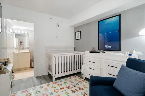 3232 SW 22nd Terrace Miami FL 33145