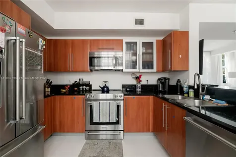 3232 SW 22nd Terrace Miami FL 33145