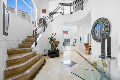 19460 39th Court Sunny Isles Beach FL 33160