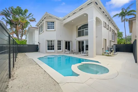 19460 39th Court Sunny Isles Beach FL 33160