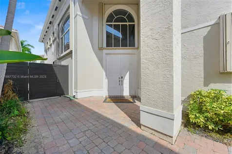 19460 39th Court Sunny Isles Beach FL 33160
