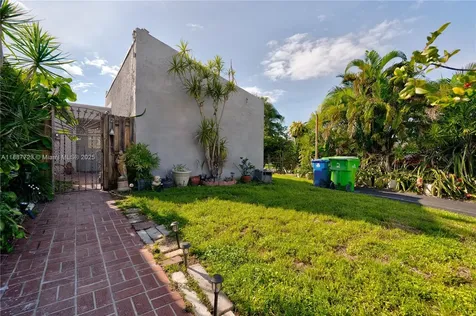 9655 NW 26th Court Sunrise FL 33322