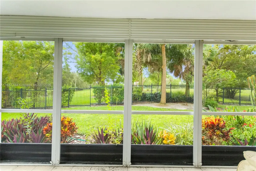 4800 Hillcrest Lane Hollywood FL 33021