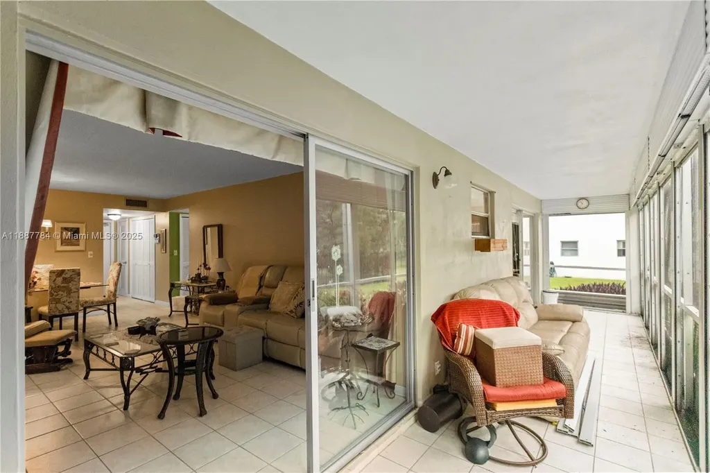 4800 Hillcrest Lane Hollywood FL 33021
