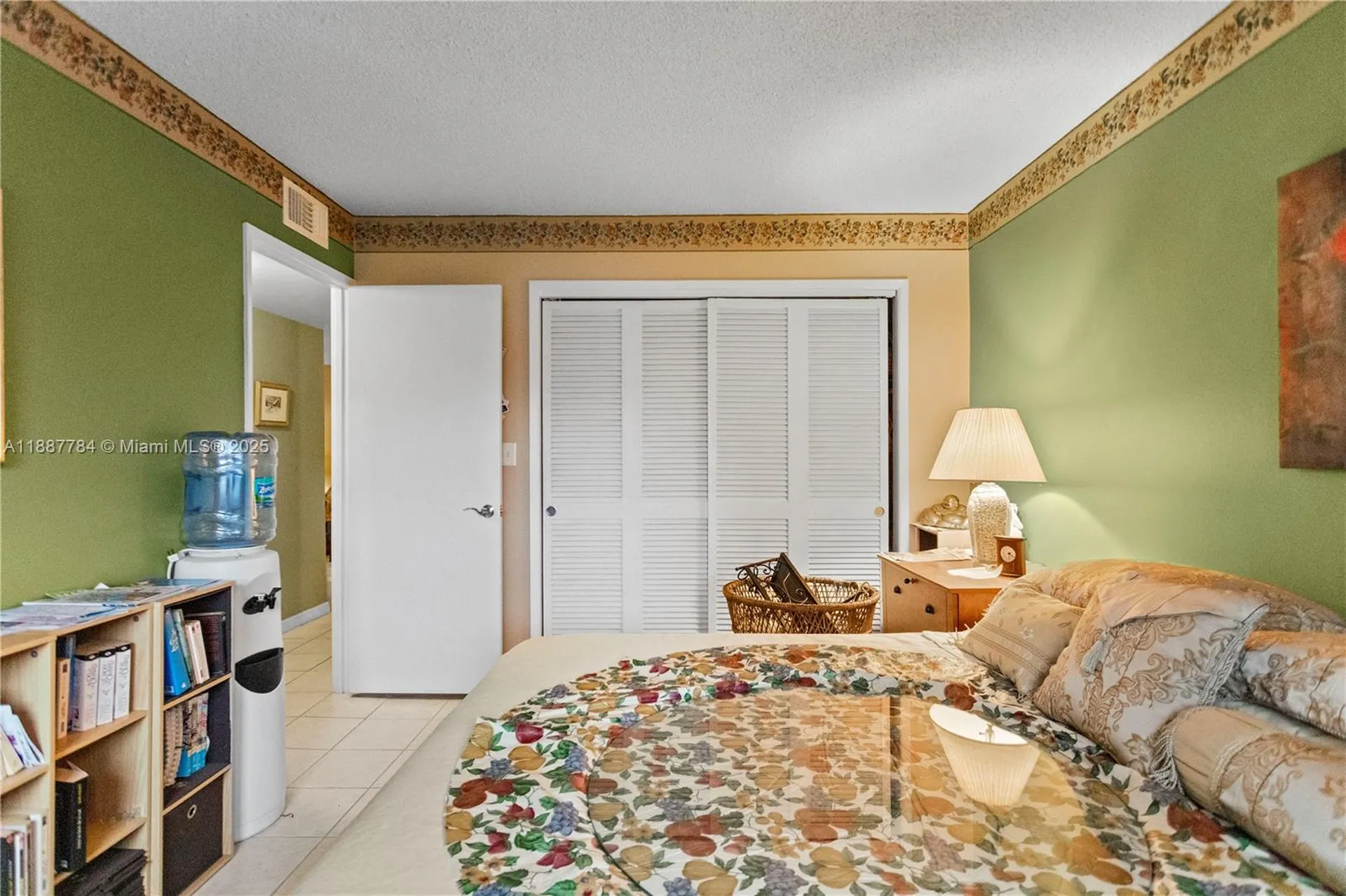 4800 Hillcrest Lane Hollywood FL 33021