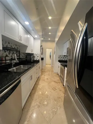 6917 Collins Avenue Miami Beach FL 33141