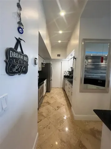 6917 Collins Avenue Miami Beach FL 33141