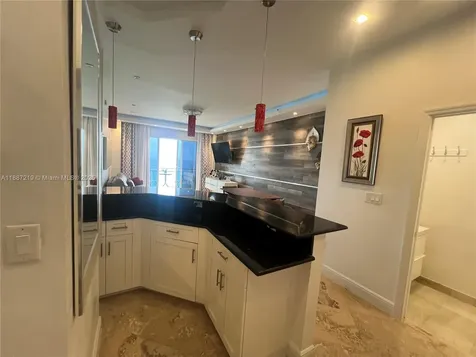 6917 Collins Avenue Miami Beach FL 33141