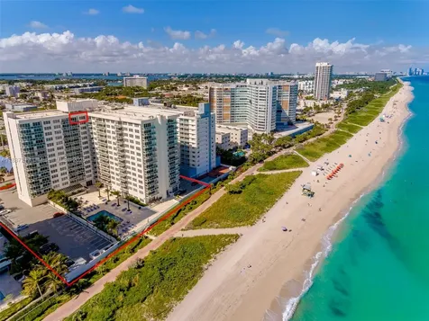 6917 Collins Avenue Miami Beach FL 33141