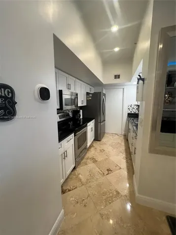6917 Collins Avenue Miami Beach FL 33141