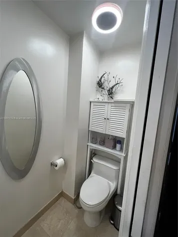 6917 Collins Avenue Miami Beach FL 33141