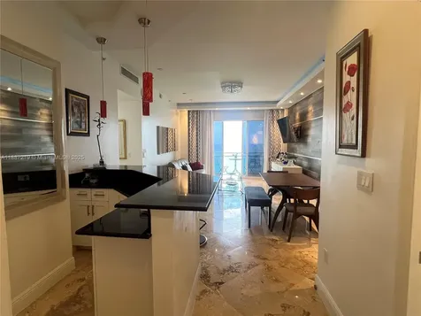 6917 Collins Avenue Miami Beach FL 33141
