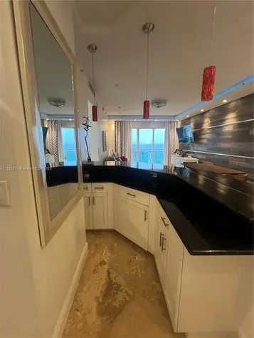6917 Collins Avenue Miami Beach FL 33141