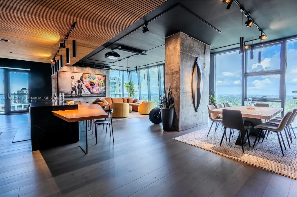 1451 Brickell Avenue Miami FL 33131