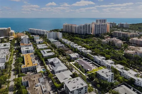 200 Sunrise Drive Key Biscayne FL 33149