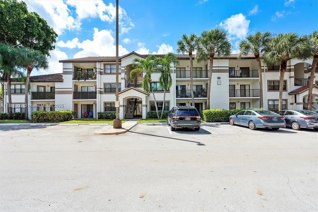540 S Park Road Hollywood FL 33021