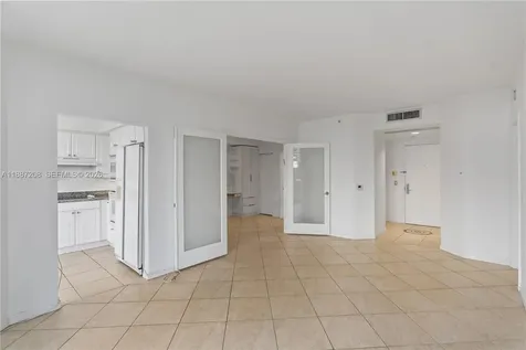 4779 Collins Avenue Miami Beach FL 33140