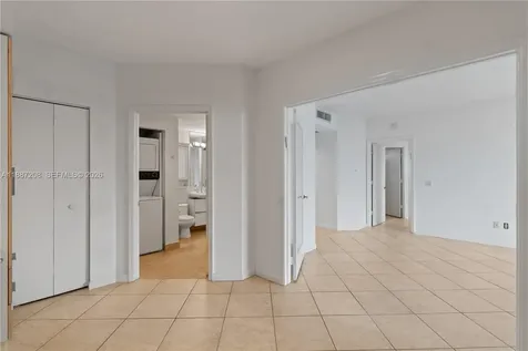 4779 Collins Avenue Miami Beach FL 33140