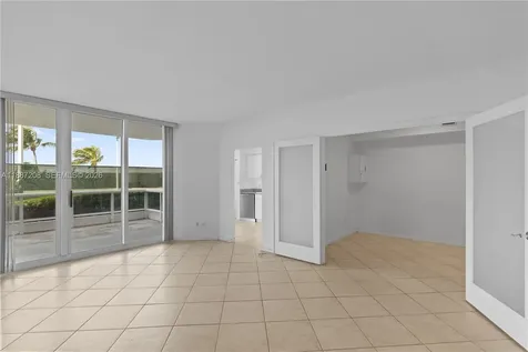 4779 Collins Avenue Miami Beach FL 33140