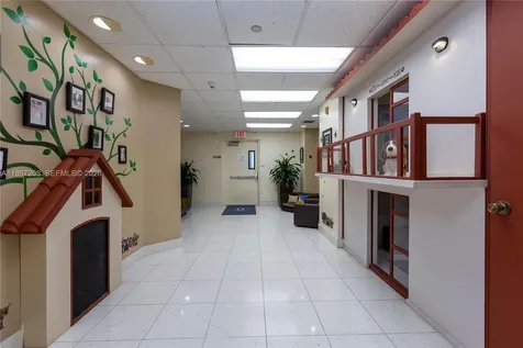 4779 Collins Avenue Miami Beach FL 33140