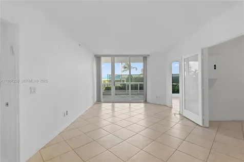 4779 Collins Avenue Miami Beach FL 33140