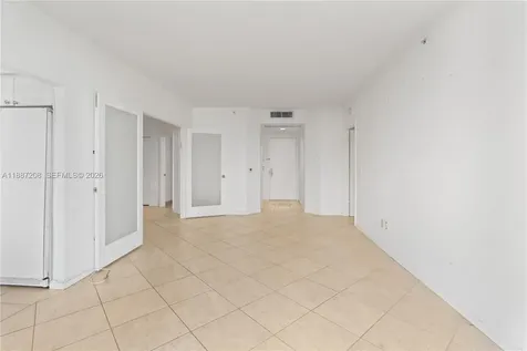 4779 Collins Avenue Miami Beach FL 33140