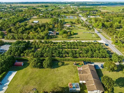 18800 SW 197 Avenue Miami FL 33187