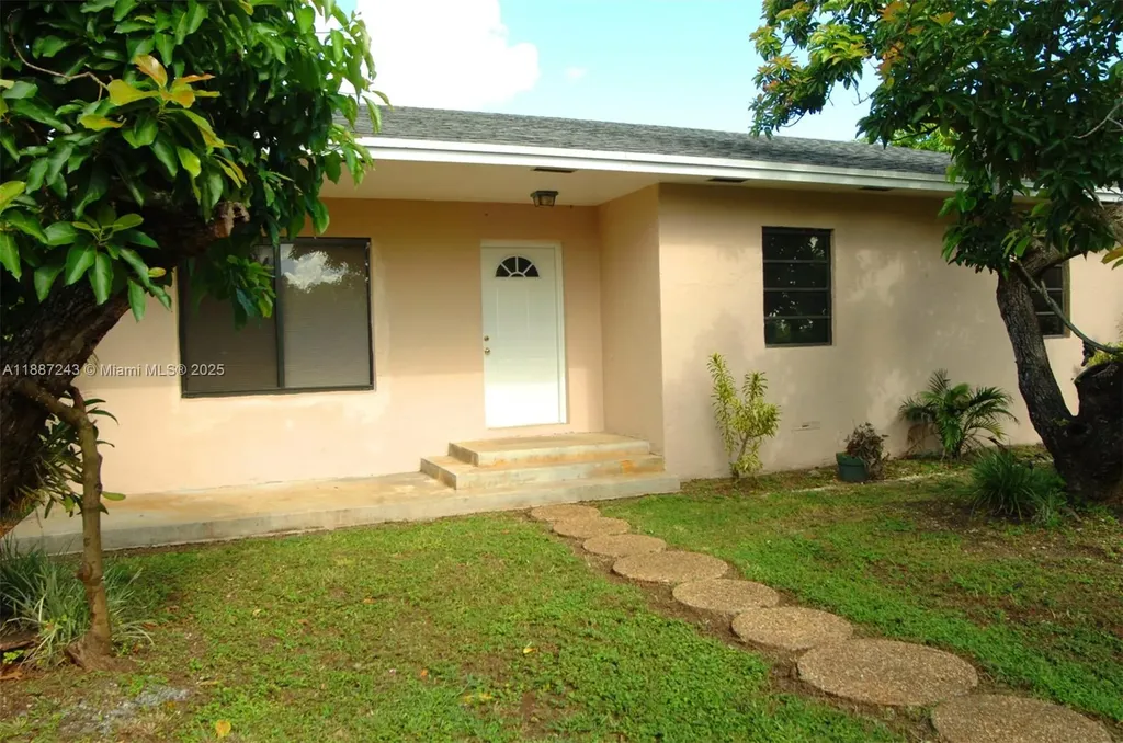 23440 SW 159th Avenue Homestead FL 33031