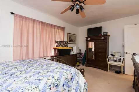 1431 Wiley Street Hollywood FL 33020