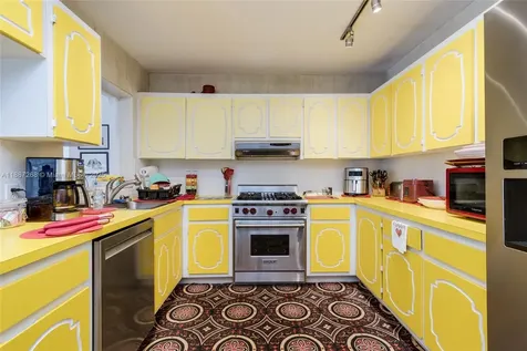 1431 Wiley Street Hollywood FL 33020