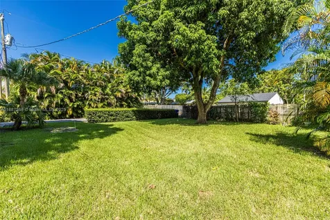 1431 Wiley Street Hollywood FL 33020