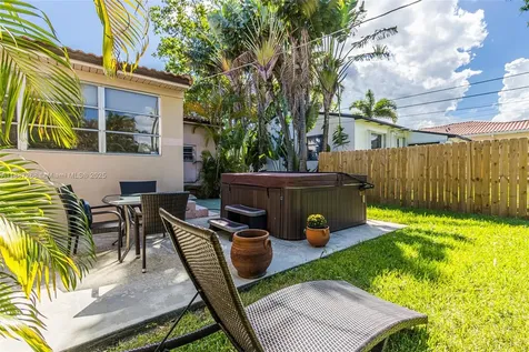 1431 Wiley Street Hollywood FL 33020